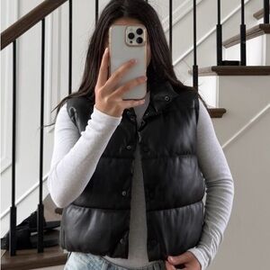 Zara Black Quilted Puffer Vest